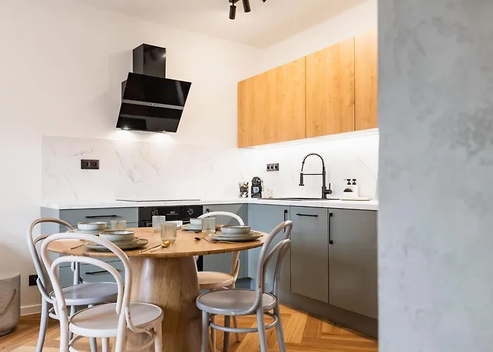아파트 Hop Nest Centrum *
